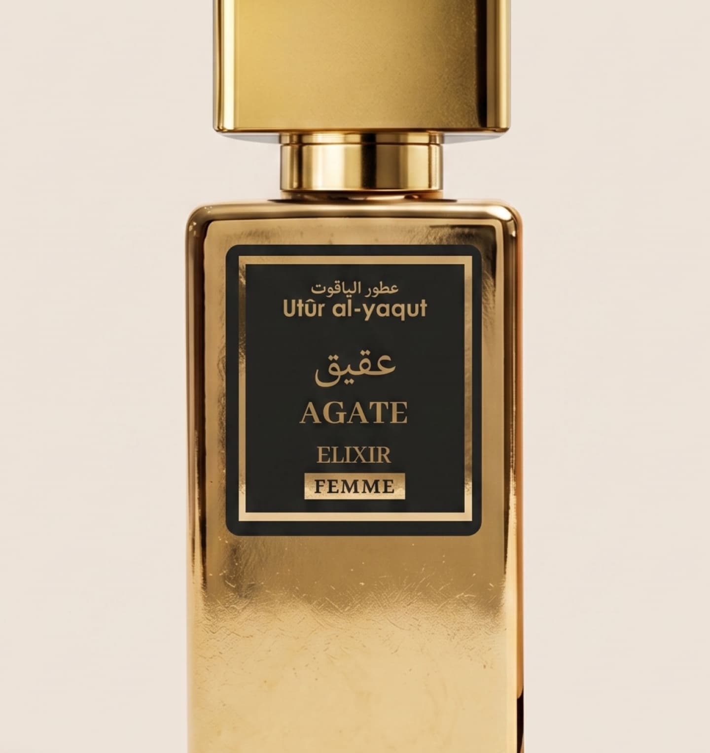 Utur Velora Elixir bottle on sand right